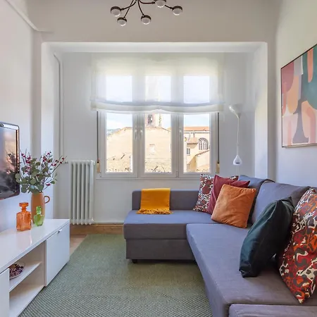 Ah La Creme De La Creme Vut6990as